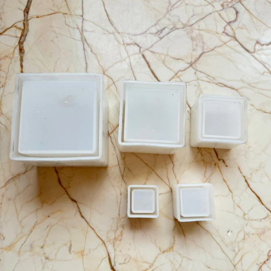 AAI Planet 5 in 1 Cube Mold