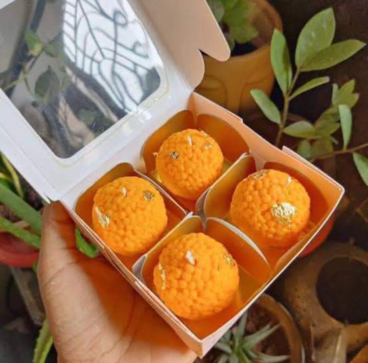 AAI Planet Motichoor Laddu Candles Pack of 4