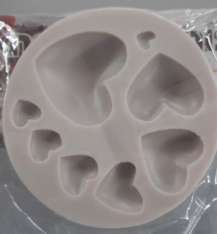 Aai Planet 8 Heart Fondant Silicone Mold