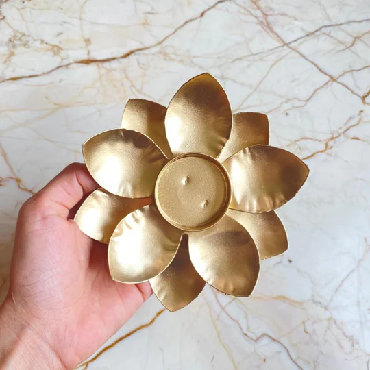 Aai Planet Metal Lotus Tealight Holder