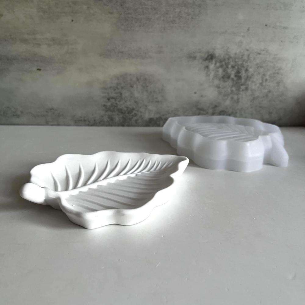 AAI Planet Leaf Tray Silicone Mold